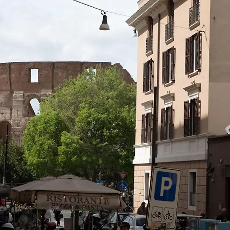 Oliviero - Colosseum View With Terrace Apartment *